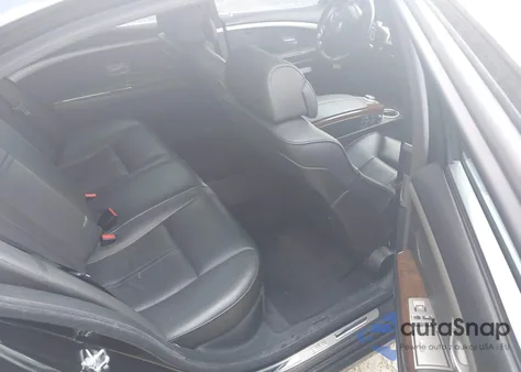 2006 BMW 750Li из США, поврежденный, VIN WBAHN83596DT25304